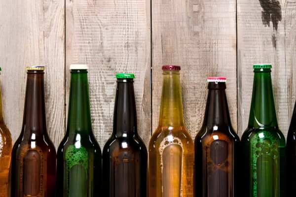 Beer Bottle Guide: Type, Size, Color, Bottle Cap