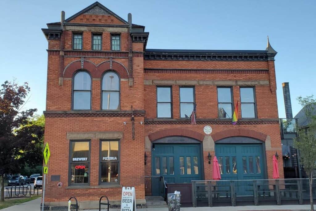 11 Best Breweries in Grand Rapids, MI