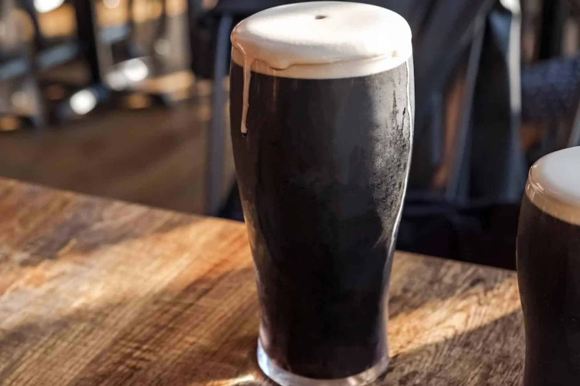 Guinness Beer Guide History, Varieties, Taste & Nutrition Facts