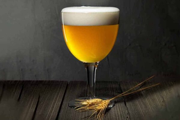 Weiss Beer Guide: History, Brewing, Taste, Food Pairings