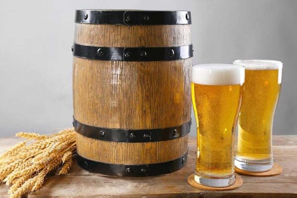 Wheat Beer Guide: History, Characteristic, Type & Made