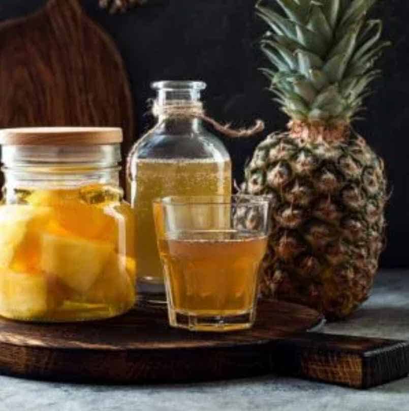 BarandDrinks.com’s Pineapple Wine Recipe