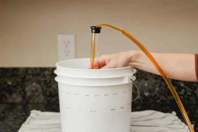 4 Ways to Siphon Beer (Hose, Racking Cane, Auto Siphon, Carboy Cap )