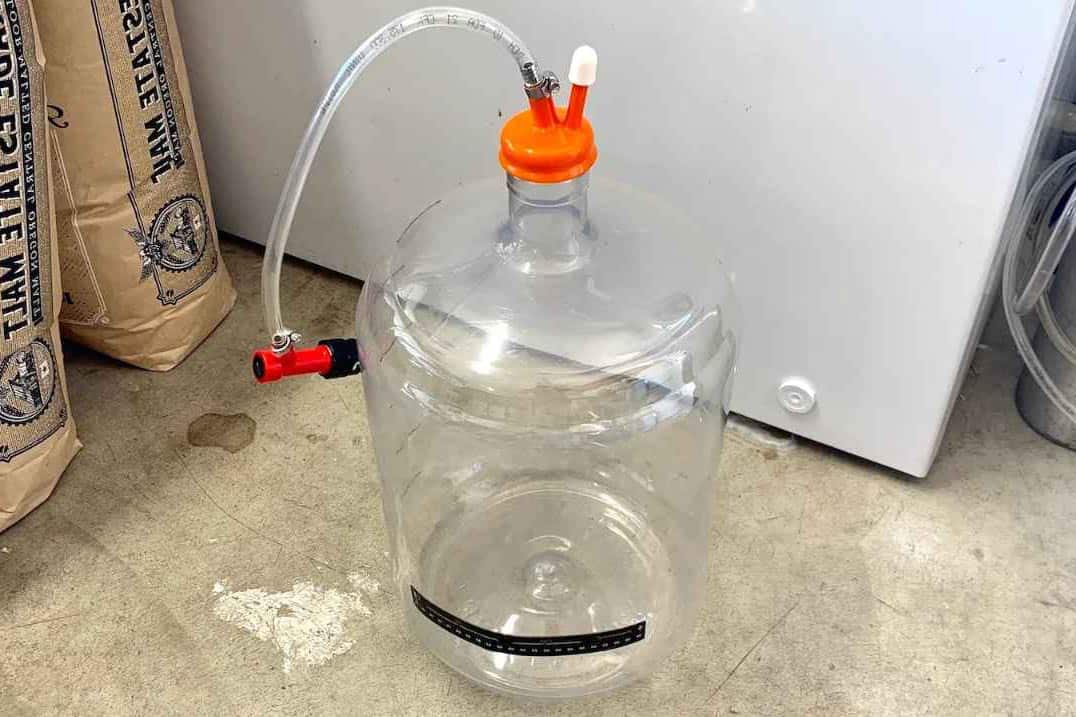 Siphon Beer With a Carboy Cap