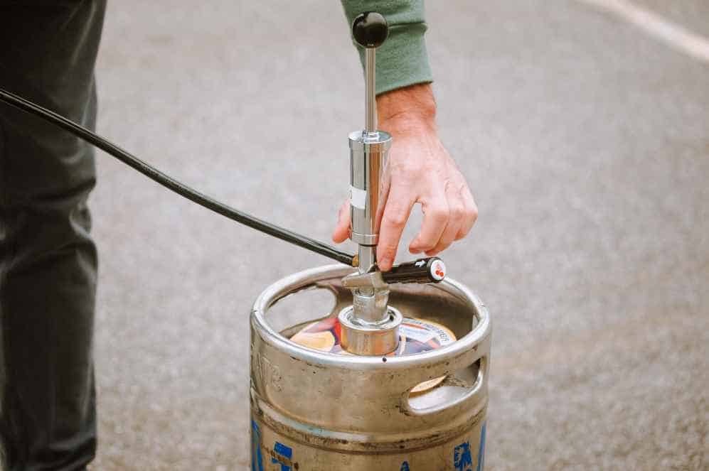 how-to-change-beer-keg