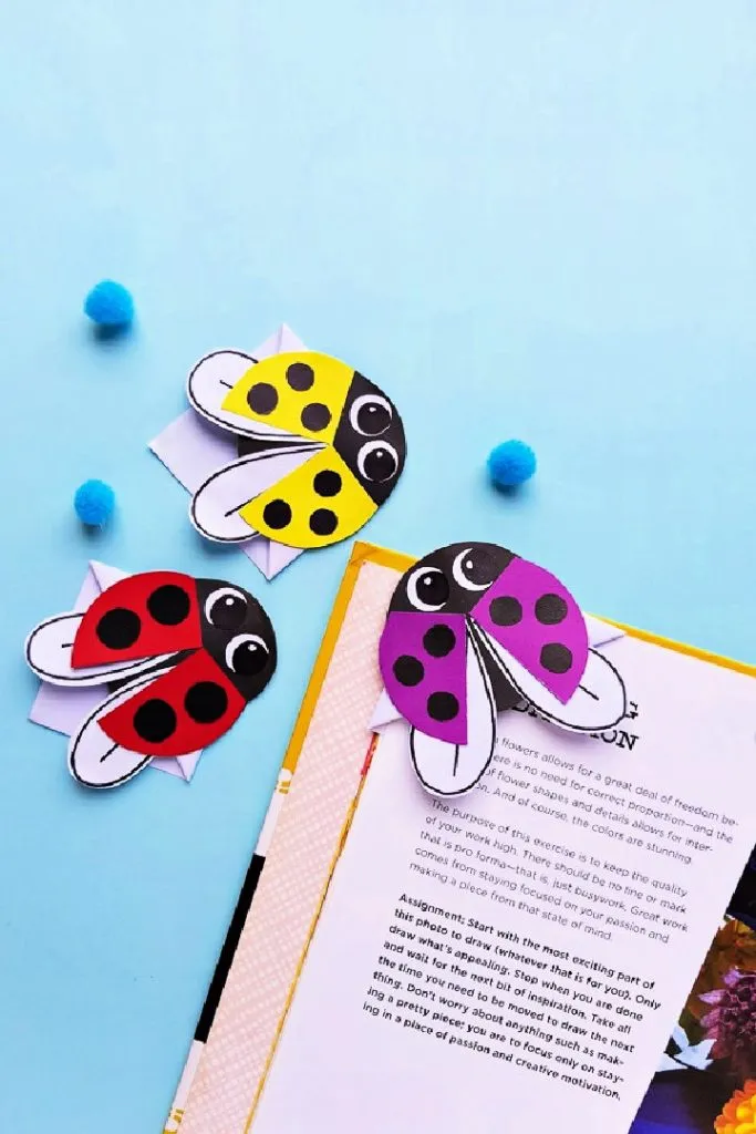 Adorable DIY Ladybug Bookmarks