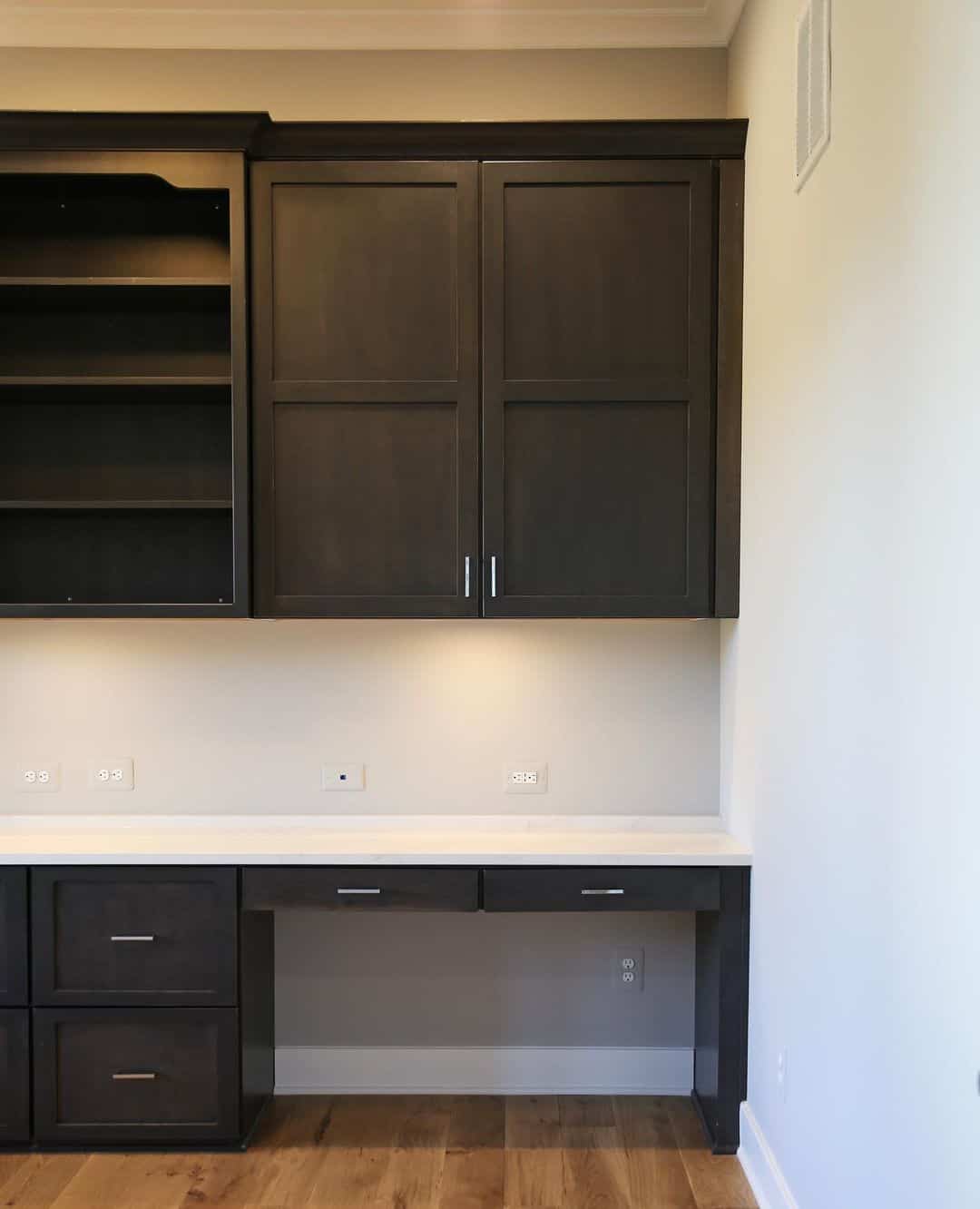 Black Desk With White Countertop