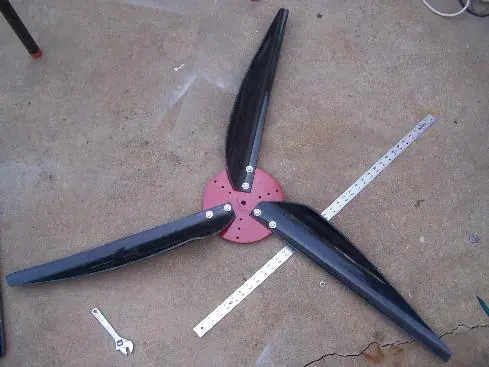 Build Your Own Wind Generator in Your Backyard for $150