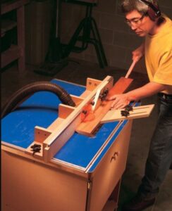 Cabinetmaker's Router Table Plan