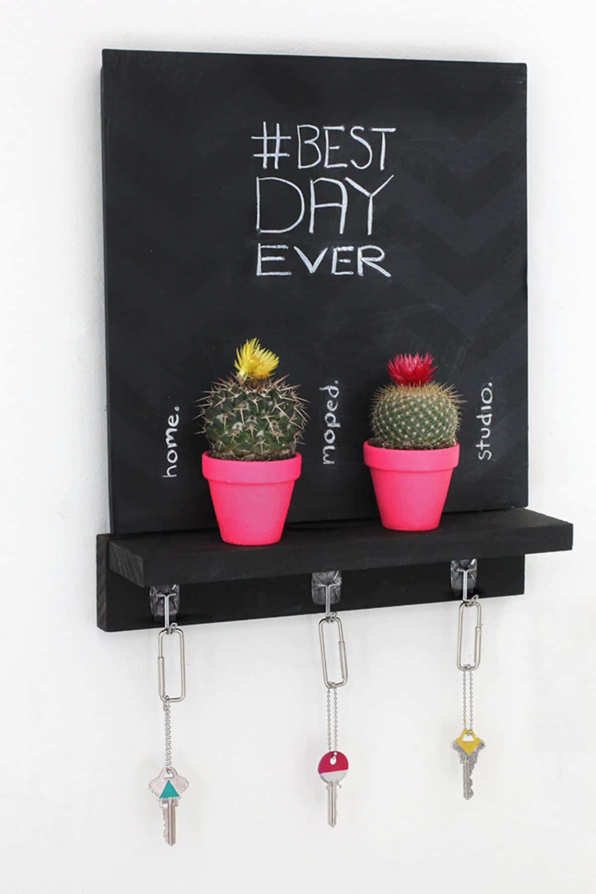 Chalkboard Key Organizer