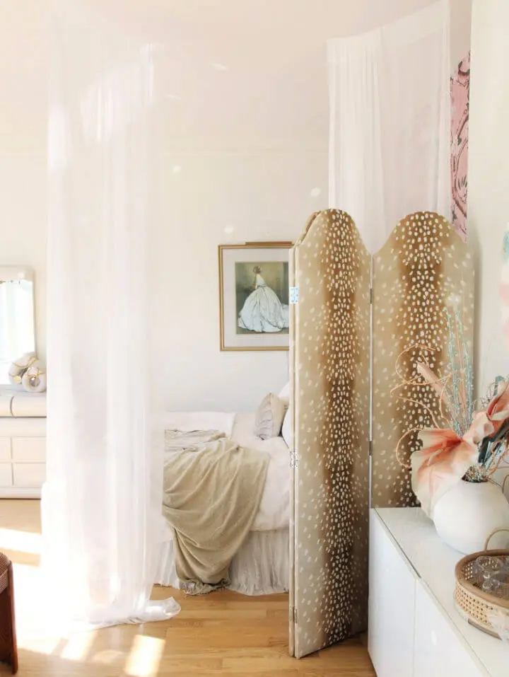 22 Creative DIY Room Divider Designs for Functional Spaces