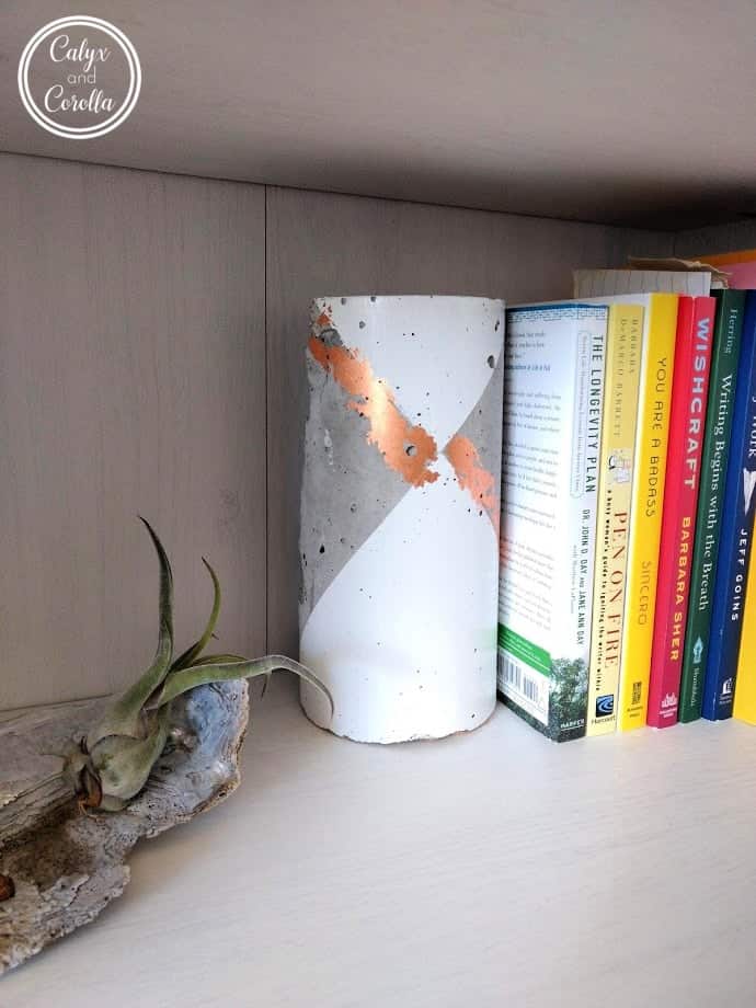 Concrete Colorblock Bookends