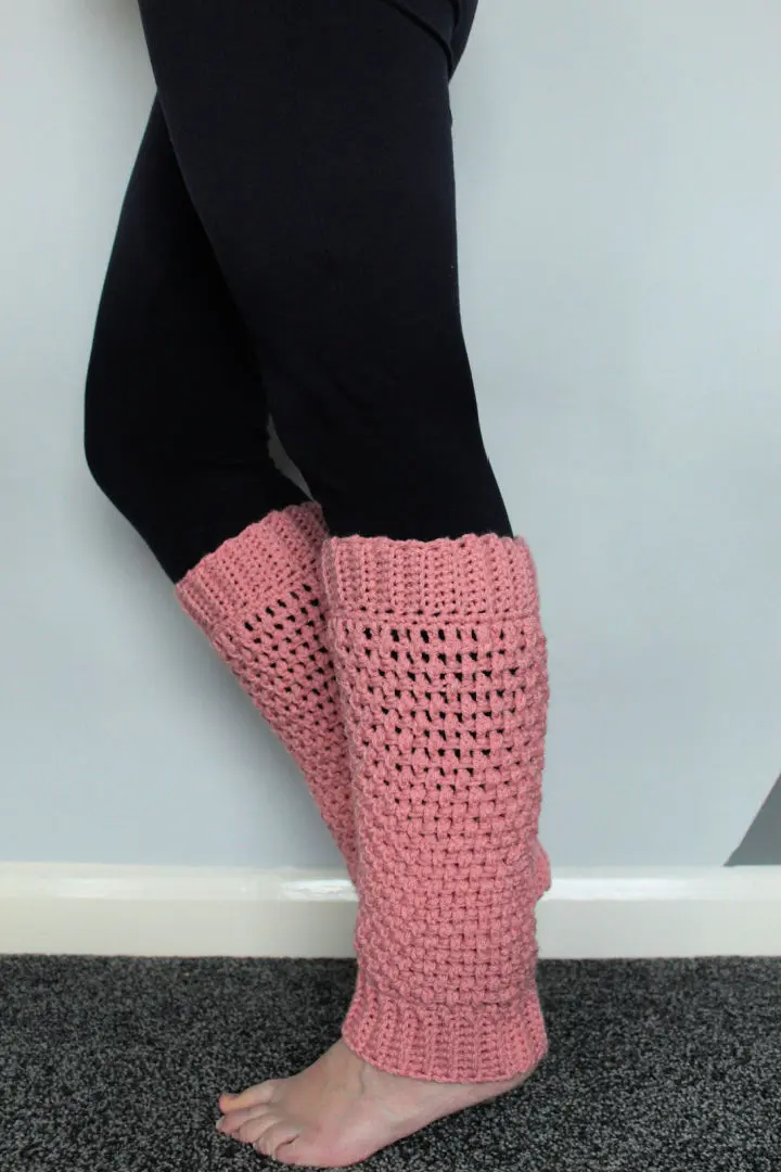 Crochet Leg Warmers for the Mountains