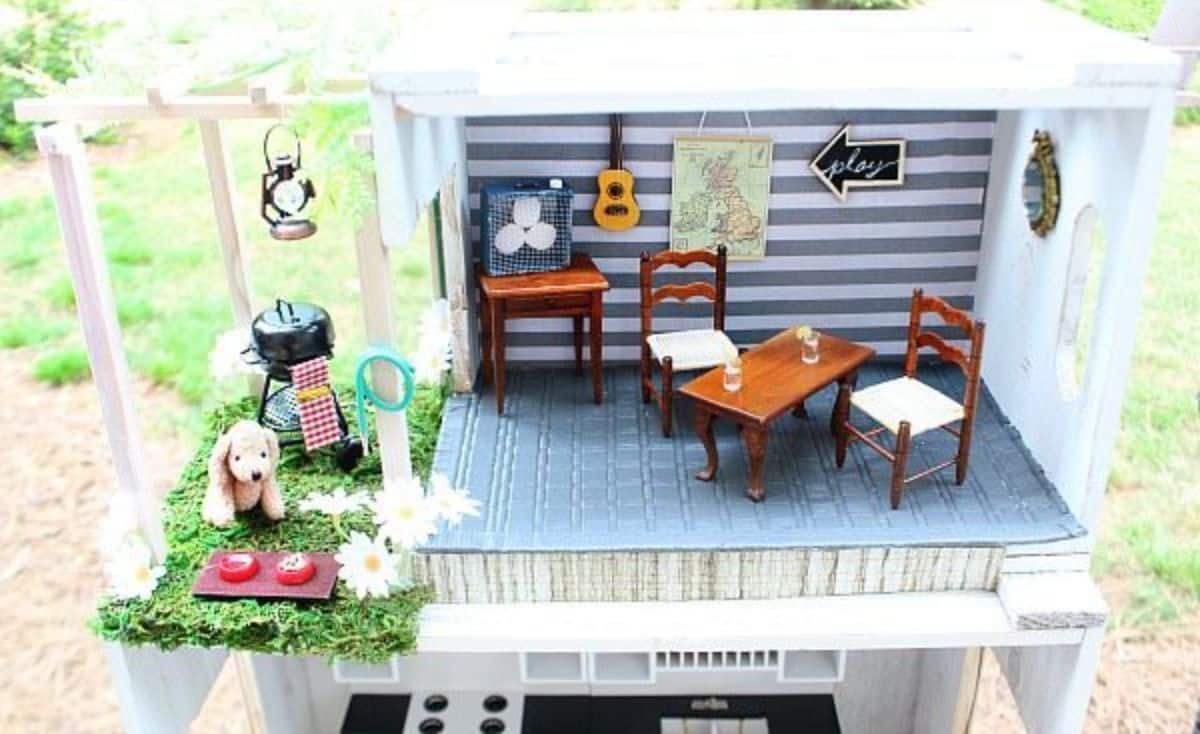 DIY Dollhouse Miniature Made From Crates