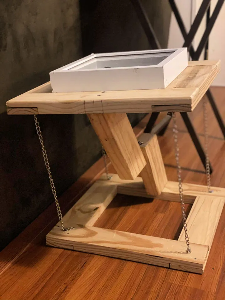 DIY Floating Tensegrity Table