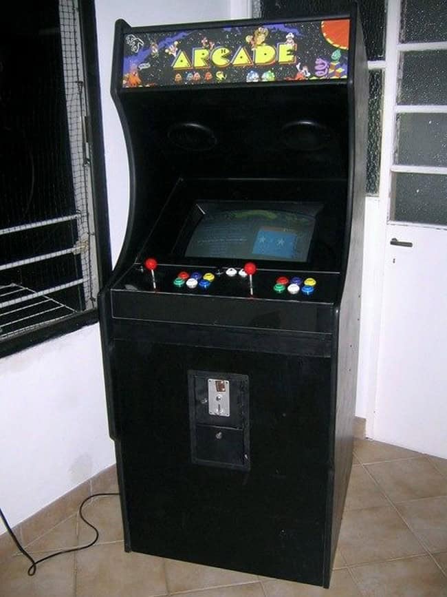 DIY Homemade Arcade Cabinet