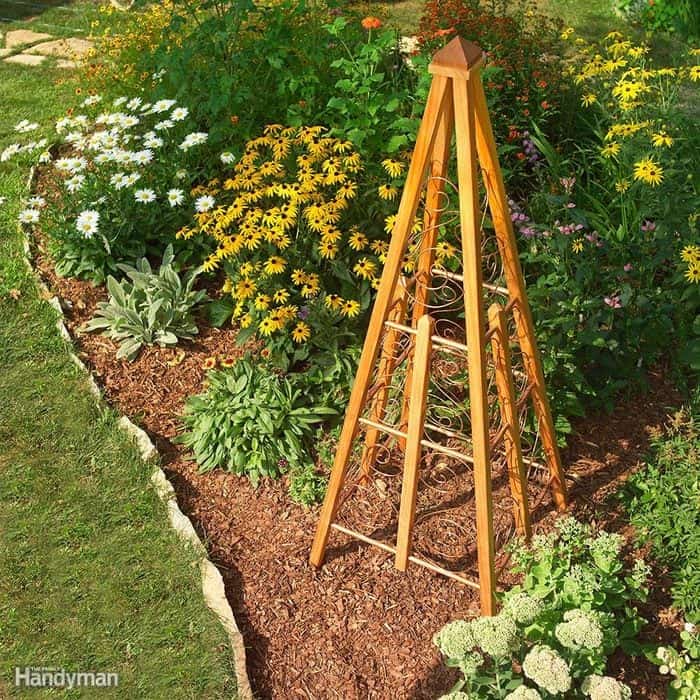 DIY Mixed-Medium Garden Trellis