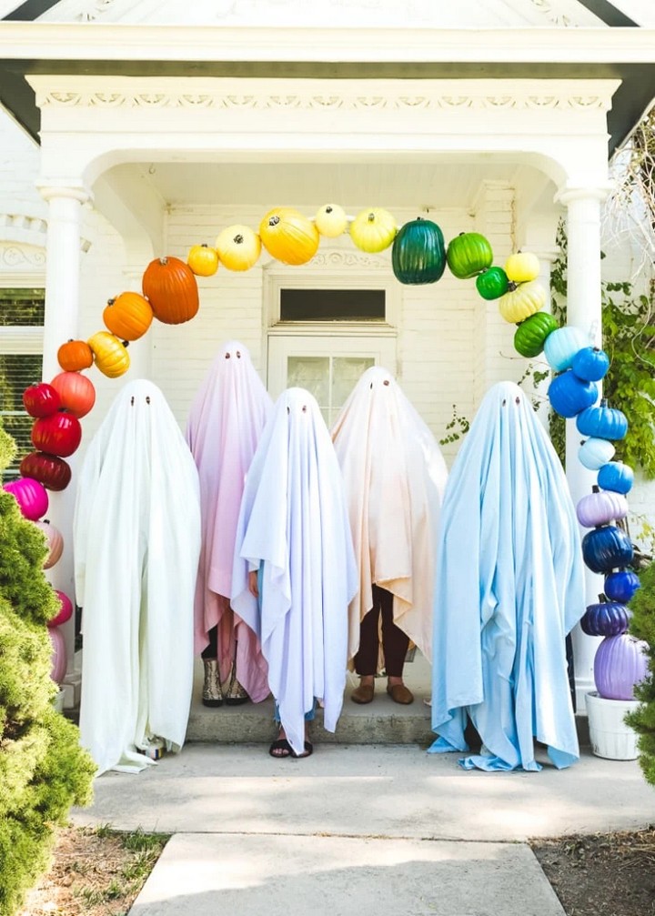 DIY Rainbow Ghosts Team Costume