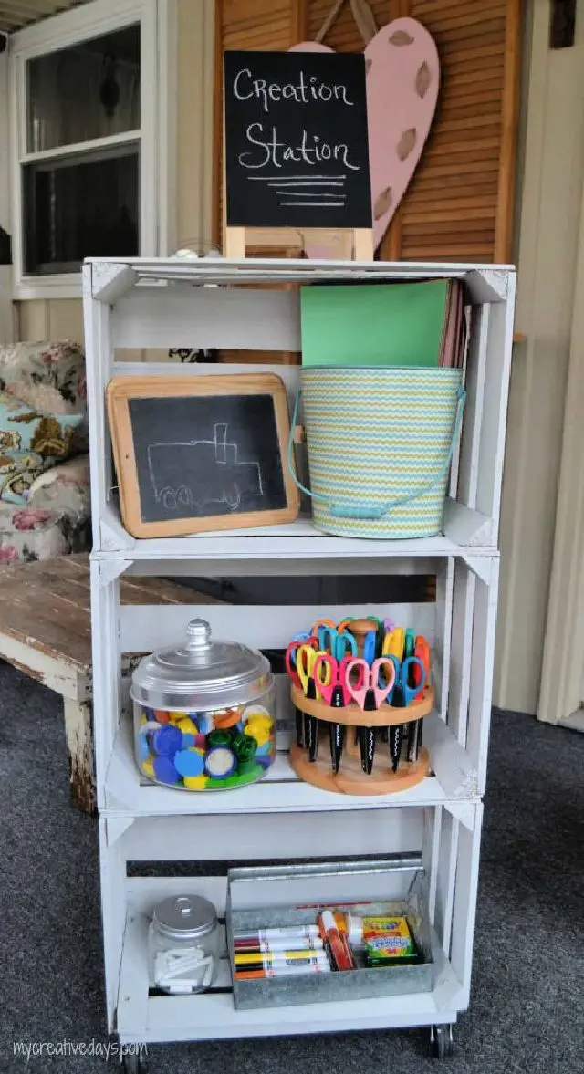 35 DIY Creative Wooden Crate Ideas to Spruce Up Your Space