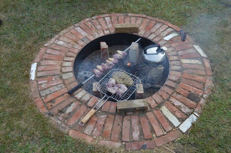 Diy Fire Pit From Bricks