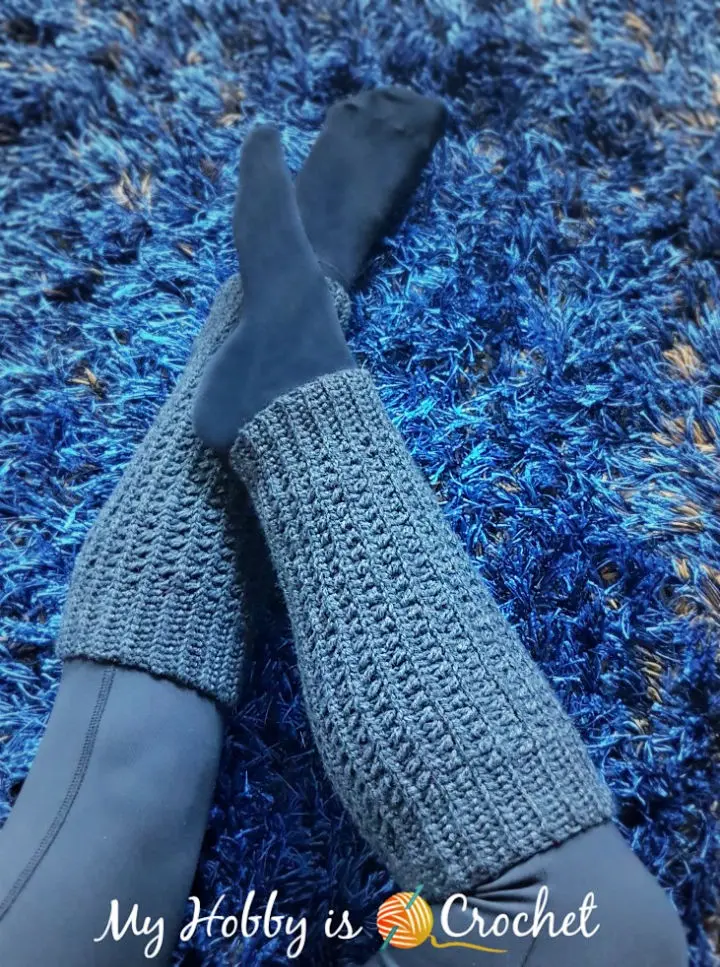 Free Crochet Ribby Legwarmers Pattern
