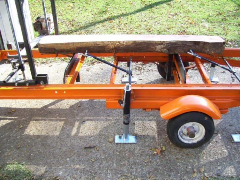 Home-Built Portable Chainsaw Mill