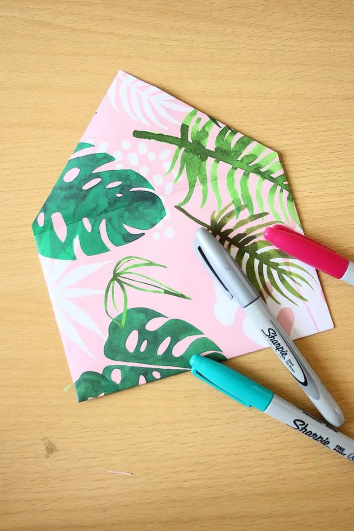 How to Make Envelopes From Wrapping Paper