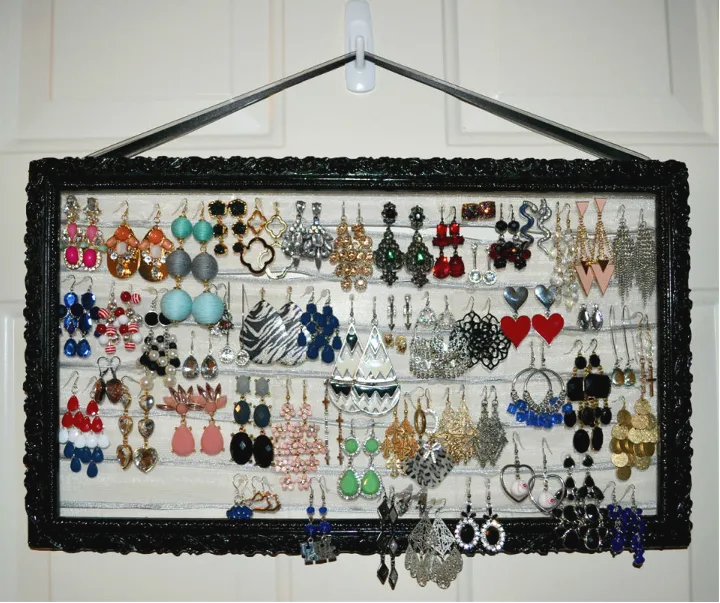 Make Your Own Earring Storage