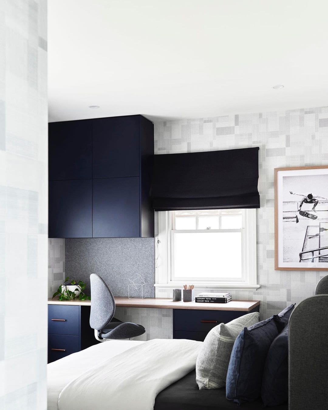 Modern Black Built-In Home Office Desk