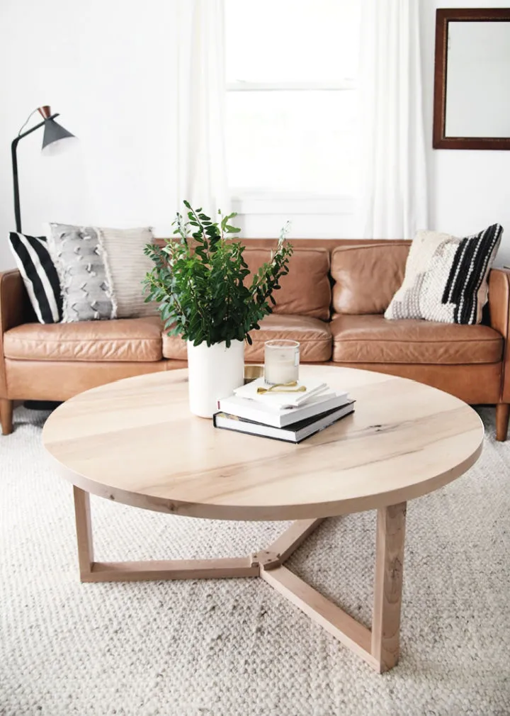 Modern DIY Round Coffee Table