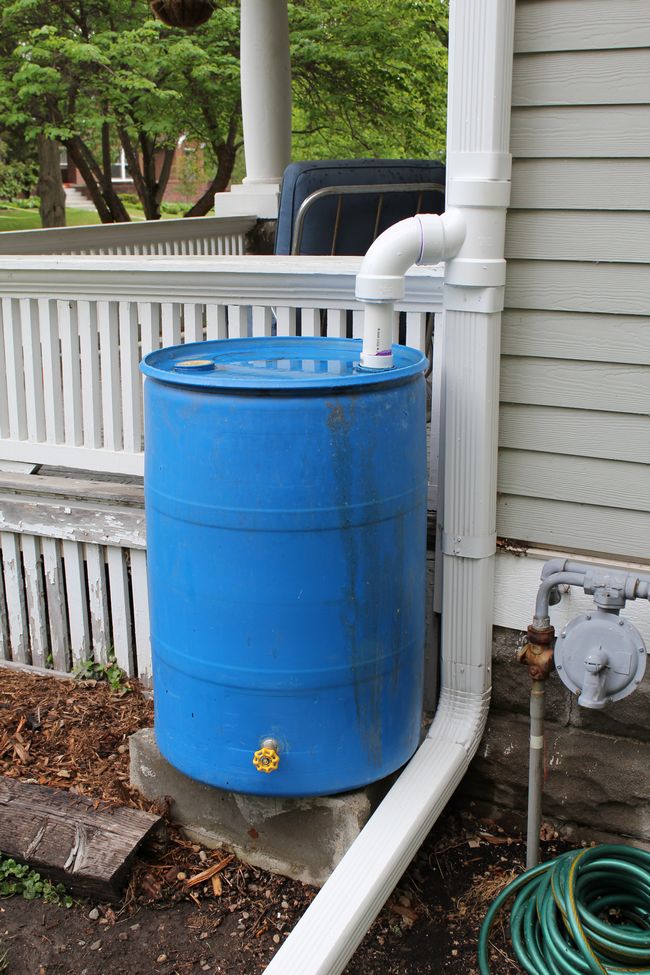 Rain Barrel with Diverter