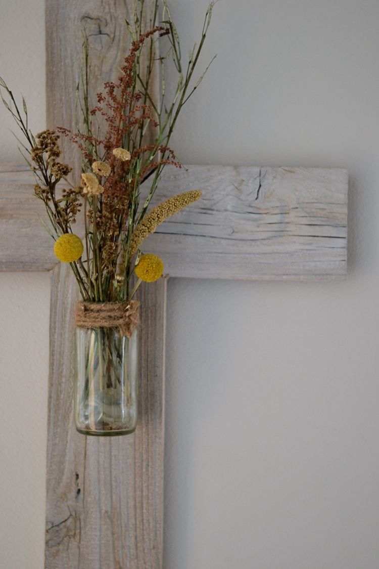 23 Inspiring DIY Cross Ideas for Home Décor