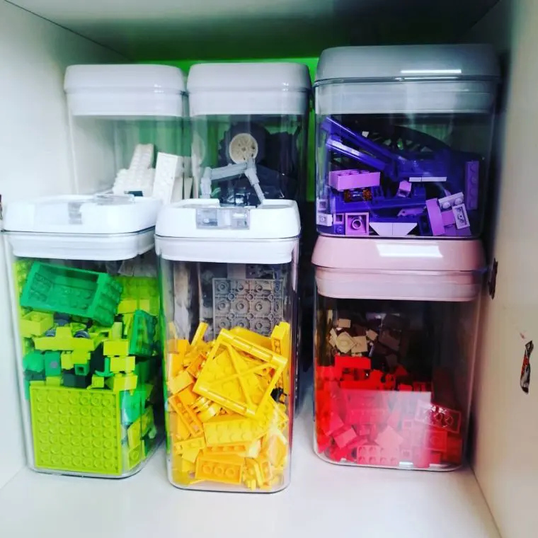 Simple Color-Coded Plastic Bins