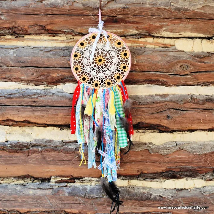 Simple Doily Dream Catcher Outline