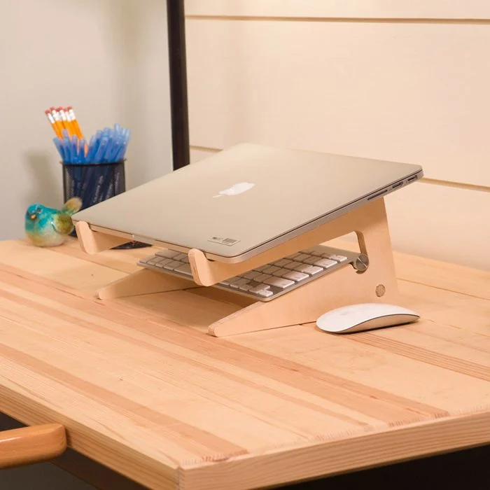 Simple Laptop Computer Stand