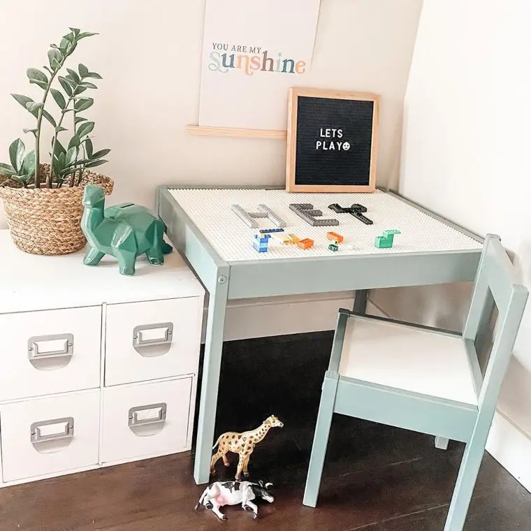 Solo Kids Play Table