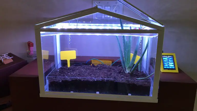 Sophisticated DIY Indoor Greenhouse