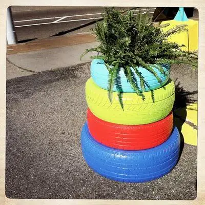 Stacked Tire Planter