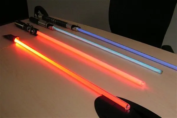Top-Notch Lightsaber Design