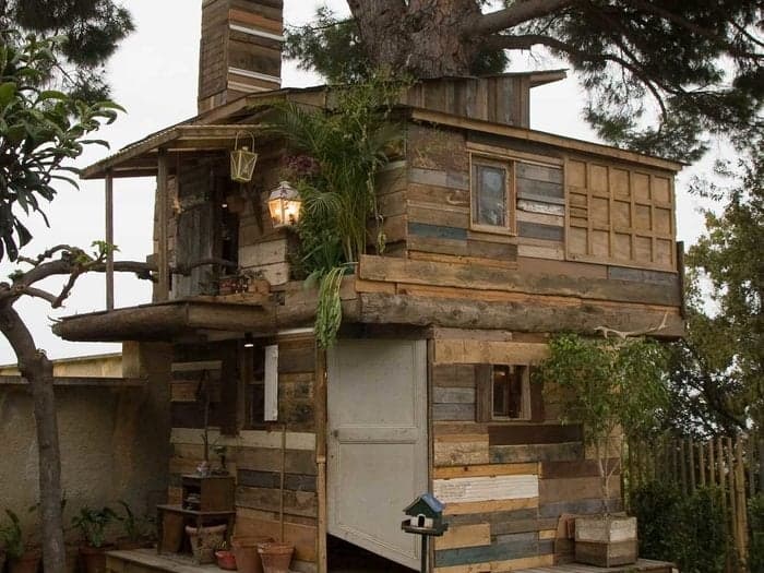 (Tree)House of Hyères