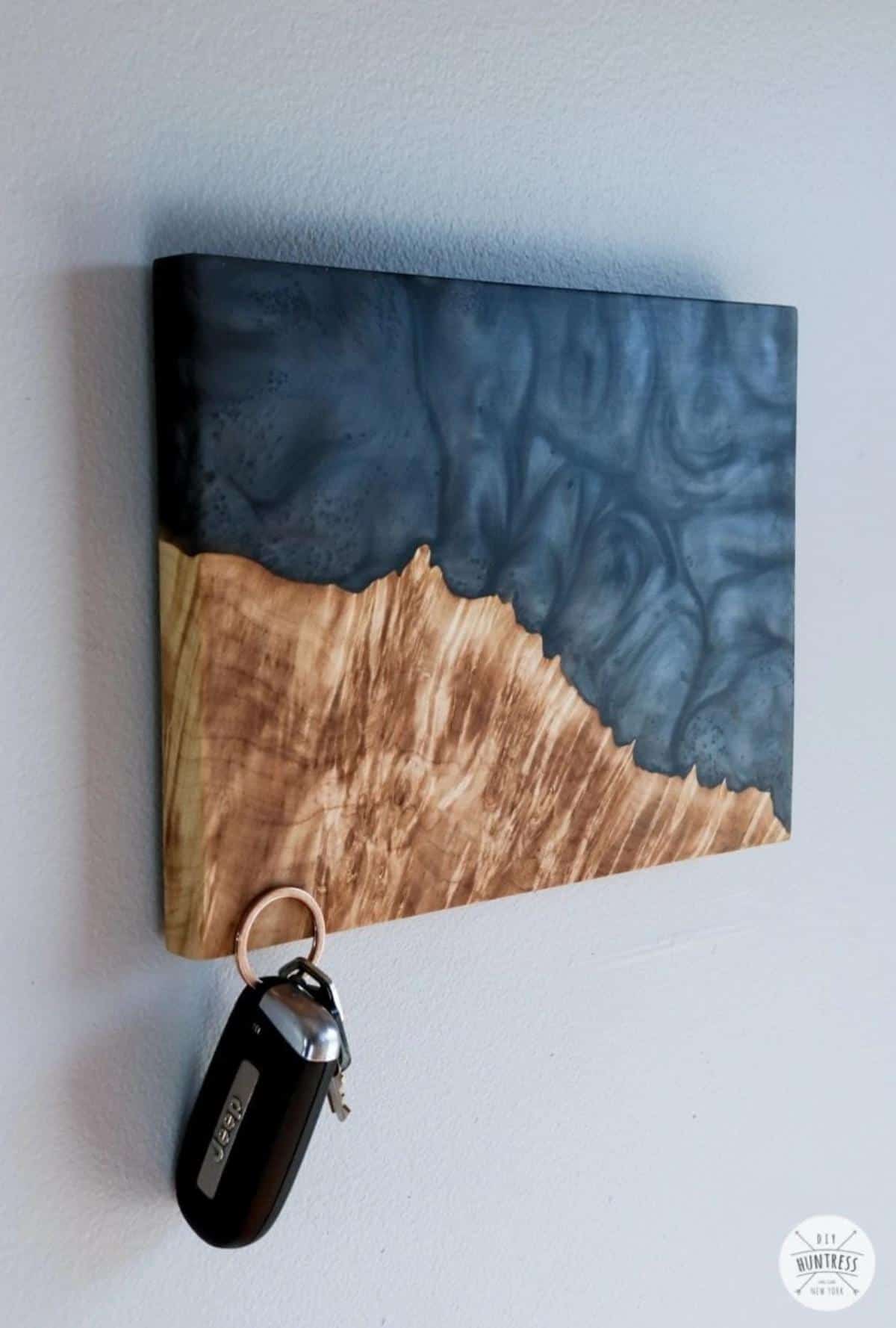 Word Art and Epoxy Resin DIY Key Holder