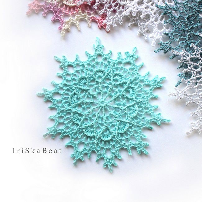 40+ Beautiful Free Crochet Snowflake Patterns for Winter Decor