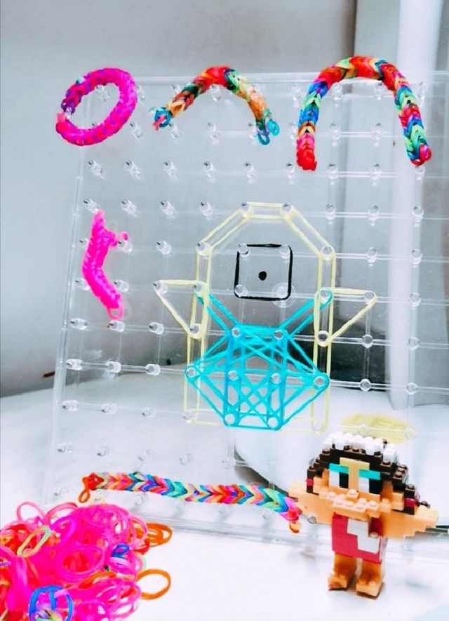 Recyclable Rubber Band Board Game