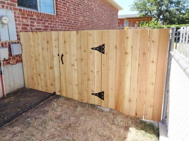 Build A Wooden Fence And Gate
