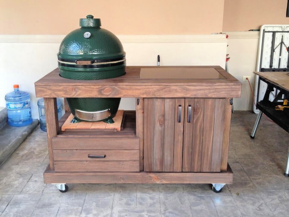 Simple Handmade Big Green Egg Table