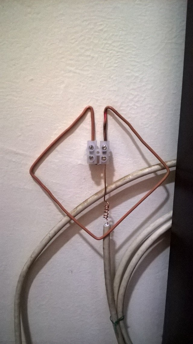 How To Boost Cell Signal At Home For Free