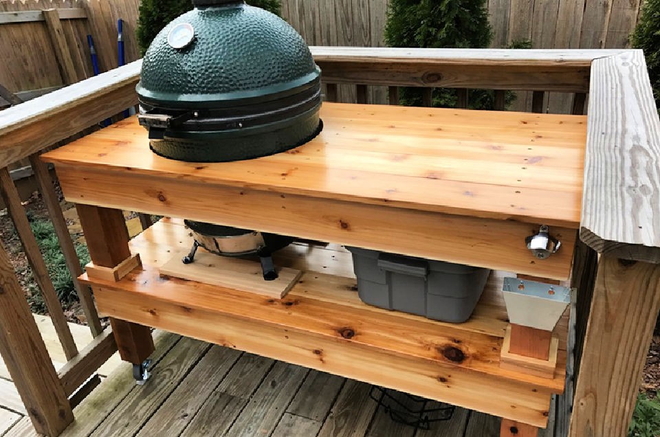 DIY Wooden Big Green Egg Table