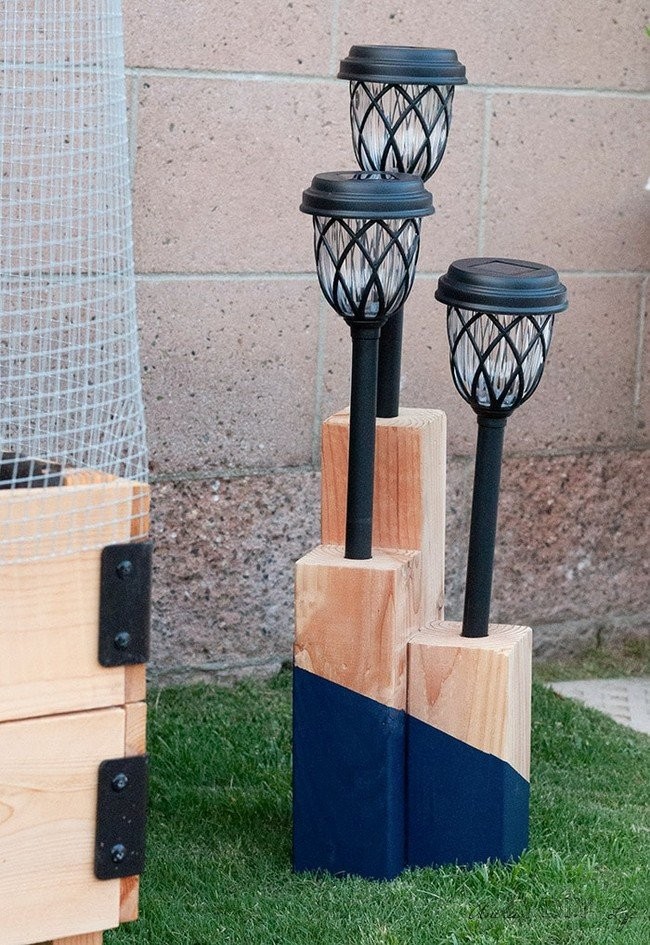 DIY Solar Light Post Using 4×4 Boards