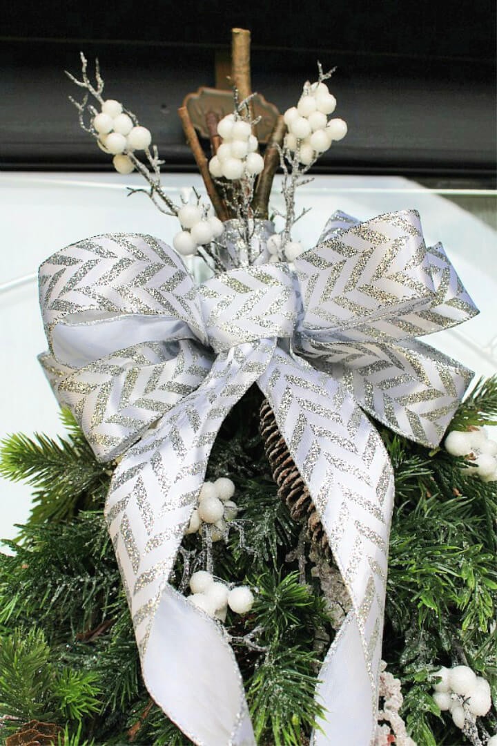 15 DIY Ribbon Bow Ideas for Crafting and Gift Wrapping