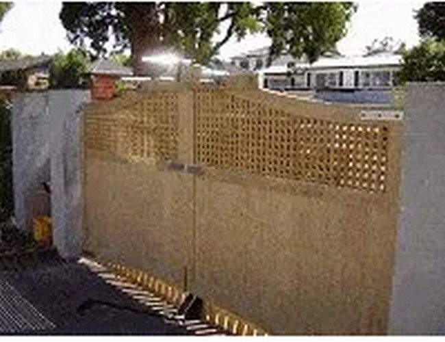 How To Make A Pair Of Lumber Driveway Gates